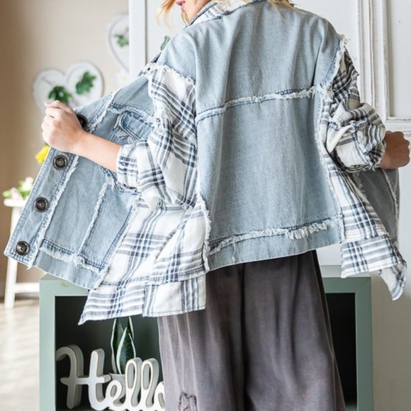 LAST ONE 😊 Oli & Hali Plaid Mixed Mineral Washed Relaxed Fit Denim Jacket - Picture 5 of 5